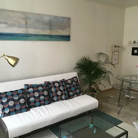 公寓 Vauban, Cozy + Breakfast & Massage Chair